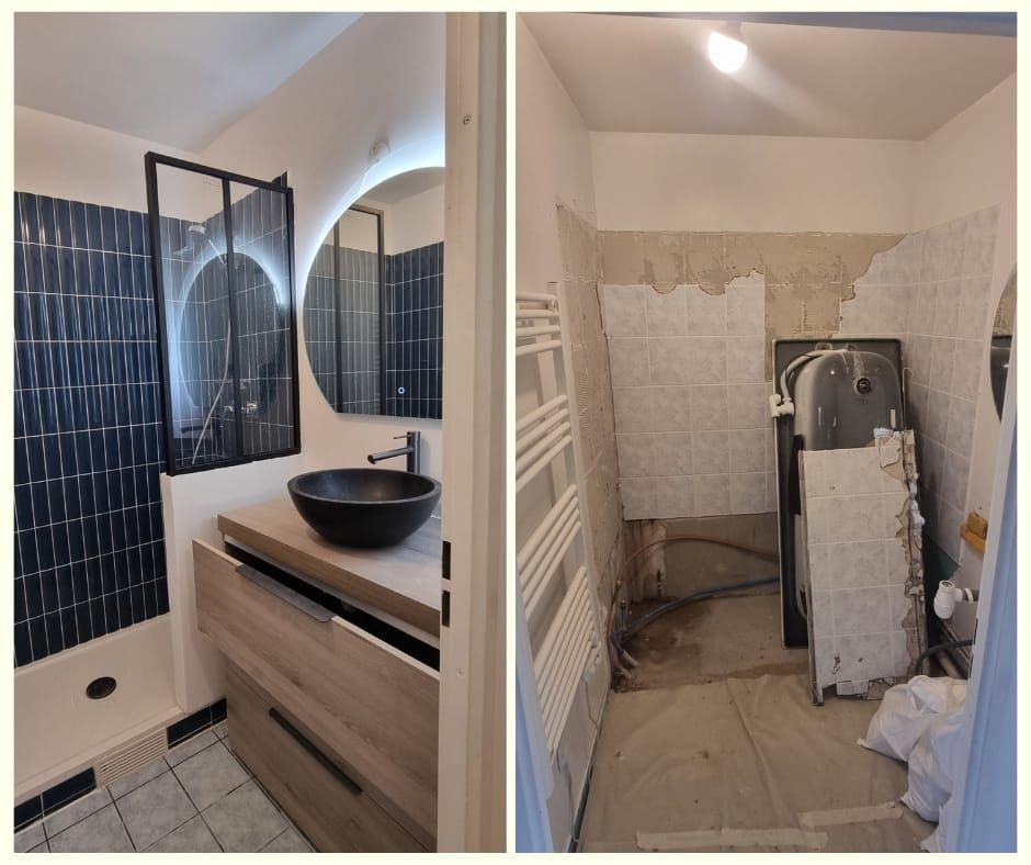 Comparaison d'une salle de bain après rénovation (faïence bleue, vasque noire) et avant travaux (pièce démolie)